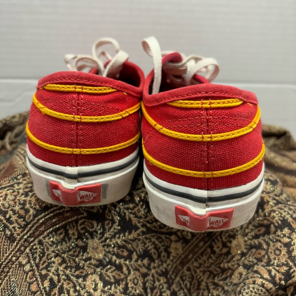 VANS Off the Wall Unisex Sneakers Red with Stripes 508731 Men's 7 Womens 8.5 - Picture 4 of 12
